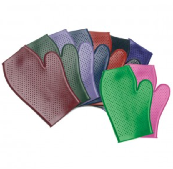 Rubber clearance grooming mitt